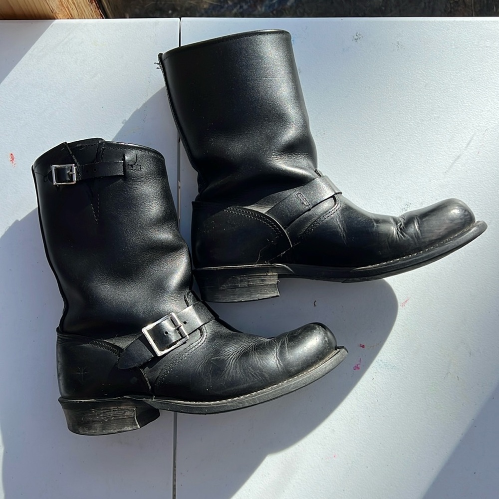 FRYE Women's Black Engineer 12" R Pull On Boots Size 10 M